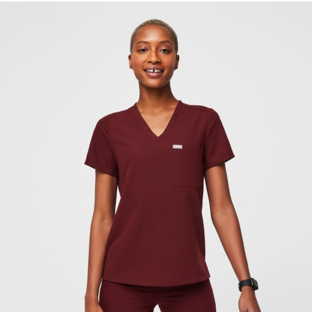 SET - Figs Livingston scrub pant XS and Caterina scrub top XS - burgundy